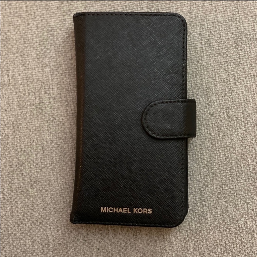 Michael kors iPhone 10 & 11 wallet case